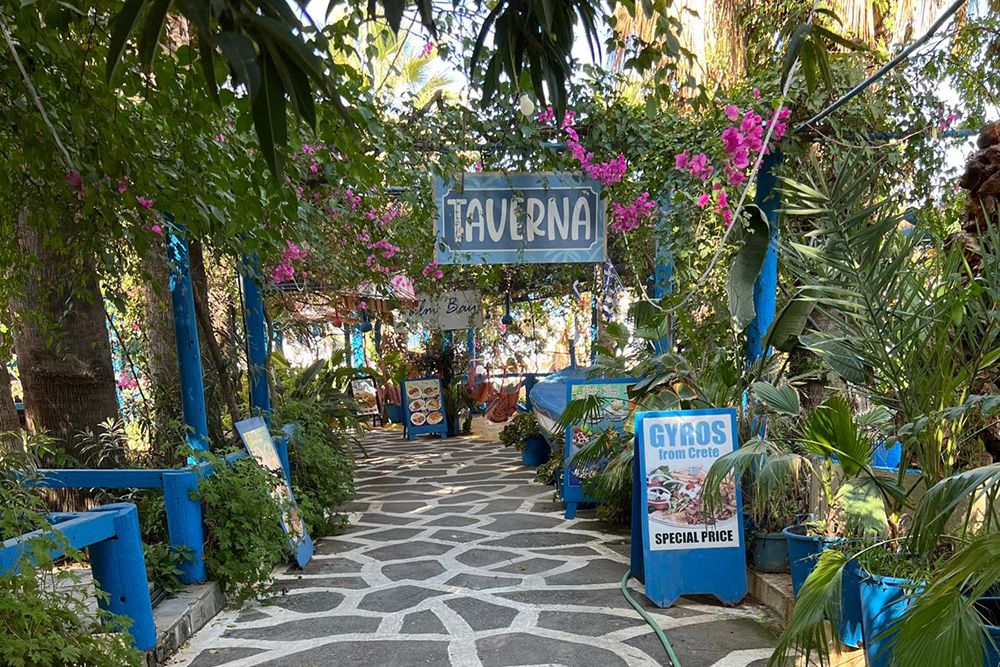 img-20251018-wa0011 Taverna, TennisRAUSCH